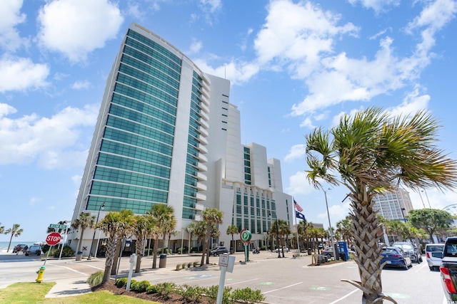 201 S Ocean Blvd Unit 1112, Myrtle Beach, SC 29577 - view of property with uncovered parking