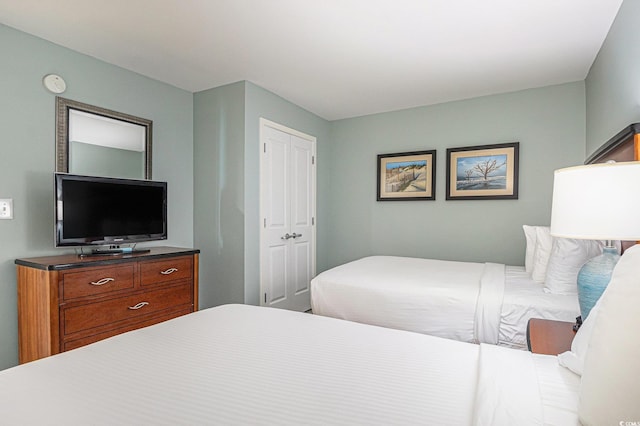 201 S Ocean Blvd Unit 1112, Myrtle Beach, SC 29577 - bedroom with a closet