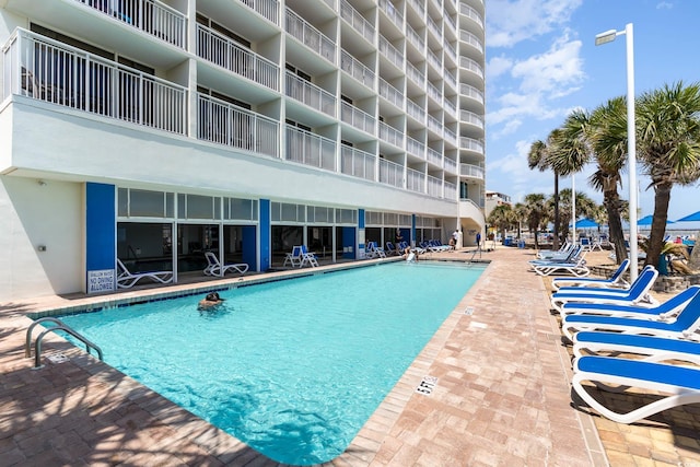 201 S Ocean Blvd Unit 1112, Myrtle Beach, SC 29577 - view of community pool