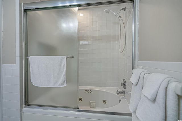 500 23rd Ave S, North Myrtle Beach, SC 29582 - bathroom featuring a combined bath / shower with jetted tub