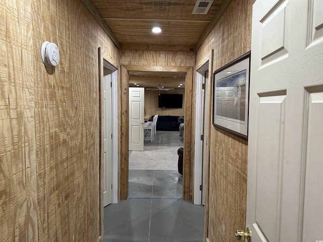 445 W Willow Pond Rd, Johnsonville, SC 29555 - hall featuring concrete flooring
