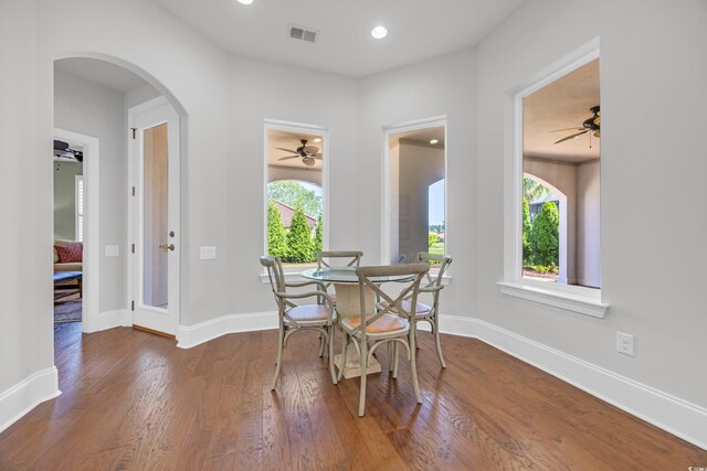 7202 Seville Dr, Myrtle Beach, SC 29572 - dining area featuring a ceiling fan, arched walkways, plenty of natural light, and recessed lighting