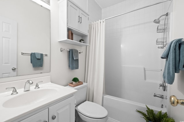 1058 Sea Mountain Hwy Unit 9-101, North Myrtle Beach, SC 29582 - bathroom with vanity and shower / bath combo