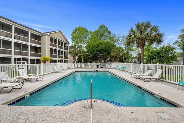 1058 Sea Mountain Hwy Unit 9-101, North Myrtle Beach, SC 29582 - community pool with a patio area