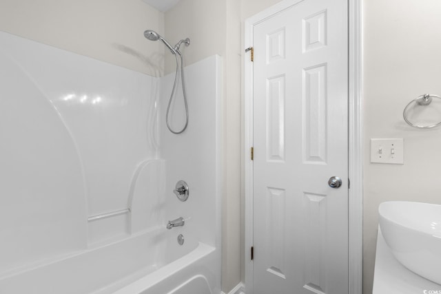 2072 Haystack Way, Myrtle Beach, SC 29579 - bathroom with shower / washtub combination