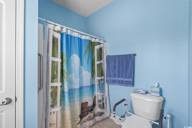 4338 Grande Harbour Blvd, Little River, SC 29566 - bathroom featuring toilet, a shower with curtain, and tile patterned floors