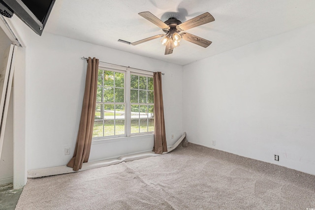 3429 Mishoe St, Loris, SC 29569 - unfurnished room featuring carpet flooring and a ceiling fan