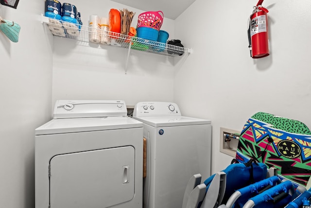 laundry area featuring washer and clothes dryer