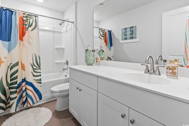 205 Marsh Deer Pl, Surfside Beach, SC 29575 - bathroom with vanity, toilet, shower / bath combination with curtain, wood finished floors, and recessed lighting