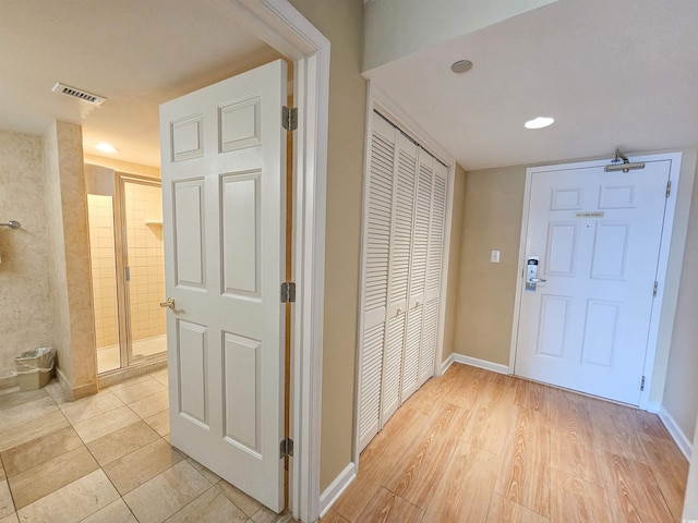 8560 Queensway Blvd Unit 508, Myrtle Beach, SC 29572 - entrance foyer featuring light wood-style flooring and recessed lighting