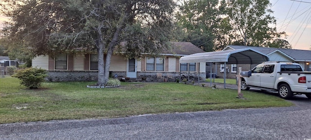 289 Whites Creek Rd, Georgetown, SC 29440 - view of front of house featuring a carport and a lawn