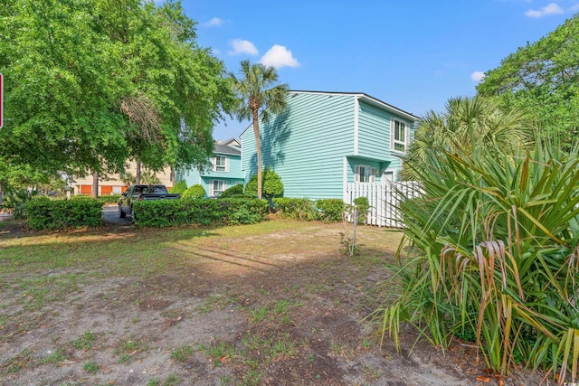 7403 N Ocean Blvd Unit C, Myrtle Beach, SC 29572 - view of yard