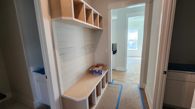 1424 Hydrangea Dr, Myrtle Beach, SC 29579 - mudroom with baseboards