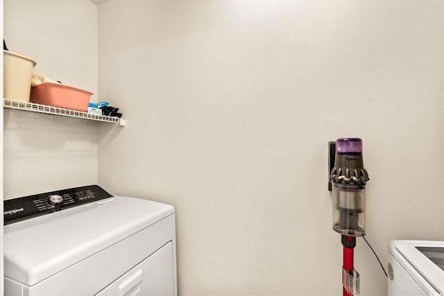 4002 Acorn Way N, Myrtle Beach, SC 29582 - laundry room with independent washer and dryer