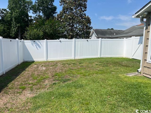 550 Bridgeport Dr, Myrtle Beach, SC 29577 - view of yard