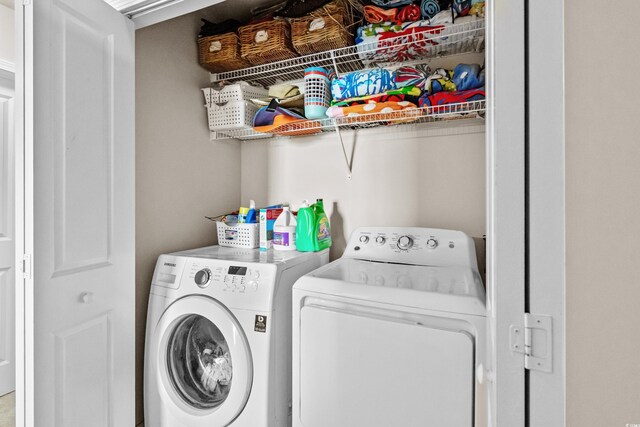 1189 Wyatt Ln, Myrtle Beach, SC 29577 - laundry area with washer and dryer