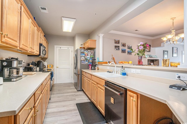 2180 Waterview Dr Unit 725, North Myrtle Beach, SC 29582 - kitchen featuring appliances with stainless steel finishes, a sink, light countertops, light wood-style floors, and crown molding