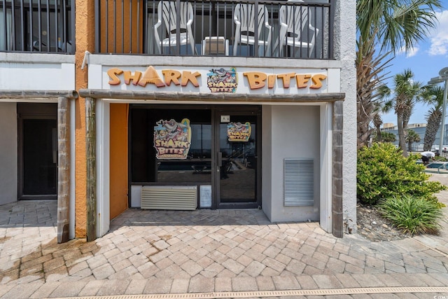 1501 Ocean Blvd S Unit 1249, Myrtle Beach, SC 29577 - entrance to property with stucco siding