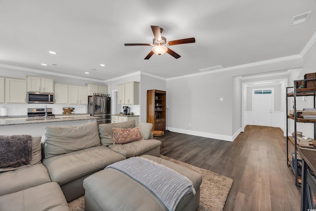 340 Scottsdale Ct, Murrells Inlet, SC 29576 - living room featuring crown molding, a ceiling fan, dark wood-style floors, recessed lighting, and baseboards