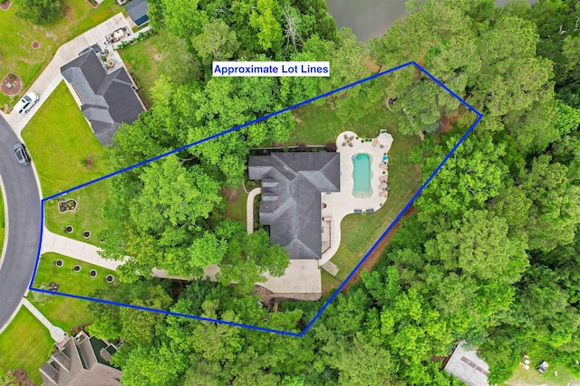 116 Chapel Ridge Cir, Myrtle Beach, SC 29588 - aerial view of property and surrounding area with property boundaries highlighted and a pool