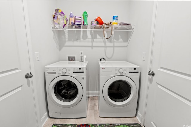 720 Little Fawn Way, Myrtle Beach, SC 29579 - washroom with independent washer and dryer and baseboards