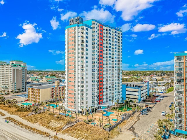 1605 S Ocean Blvd S Unit 105, Myrtle Beach, SC 29577 - view of property featuring a city view