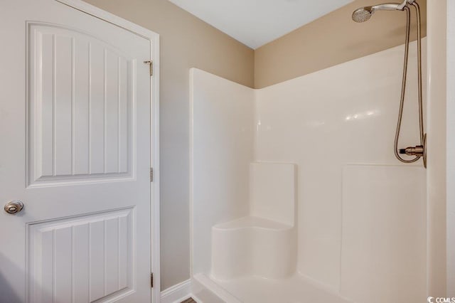 3129 Slade Dr, Conway, SC 29526 - bathroom featuring a shower