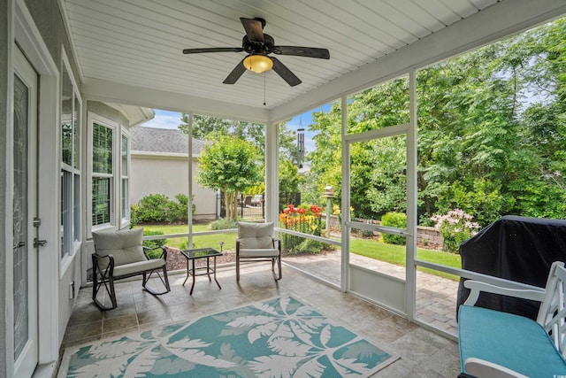 2318 Via Palma Dr, North Myrtle Beach, SC 29582 - sunroom featuring ceiling fan