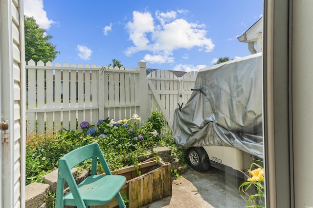 613 S 2nd Ave Unit 21D, North Myrtle Beach, SC 29582 - view of patio