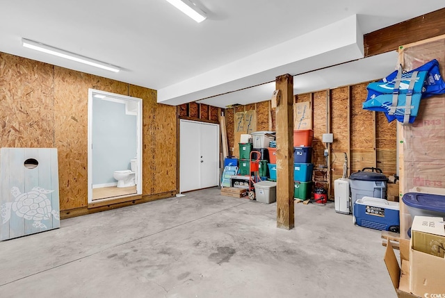 521 Bay Dr, Garden City Beach, SC 29576 - view of garage