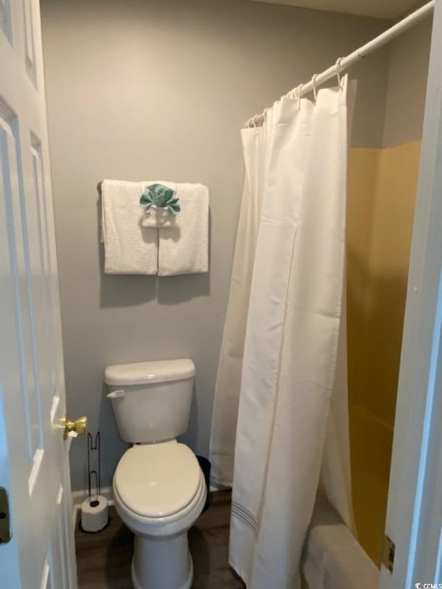 4107 Pinehurst Cir Unit Dd-15, Little River, SC 29566 - full bathroom with a shower with shower curtain