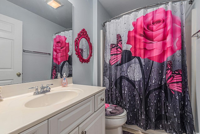 117 Butkus Dr Unit 6, Myrtle Beach, SC 29588 - full bathroom featuring toilet, vanity, and curtained shower