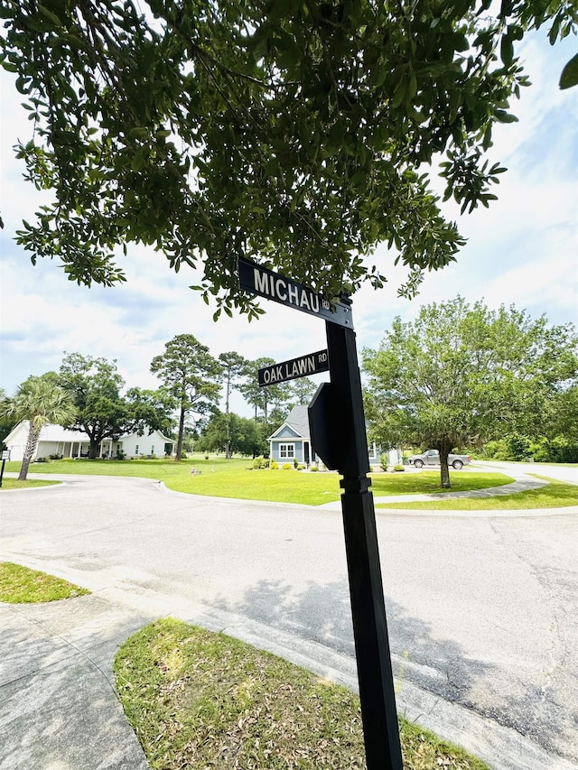 105 Michau Rd, Georgetown, SC 29440 - view of asphalt street