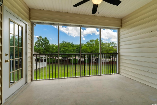 4430-G Montrose Ln Unit G, Myrtle Beach, SC 29579 - unfurnished sunroom with ceiling fan