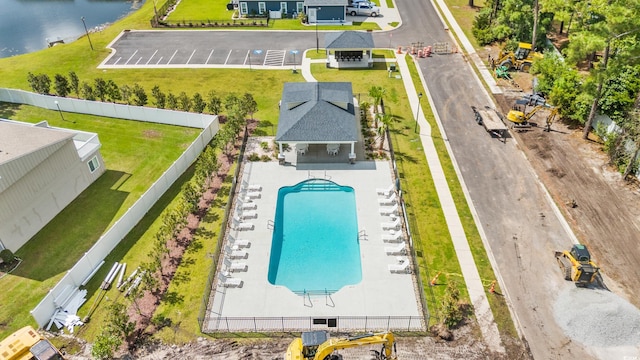 1008 Mary Read Dr, North Myrtle Beach, SC 29582 - bird's eye view of a pool and a large body of water