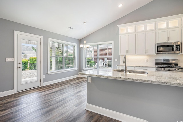2004 Potomac Ct, Myrtle Beach, SC 29579 - kitchen featuring stainless steel appliances, a sink, a chandelier, baseboards, and recessed lighting
