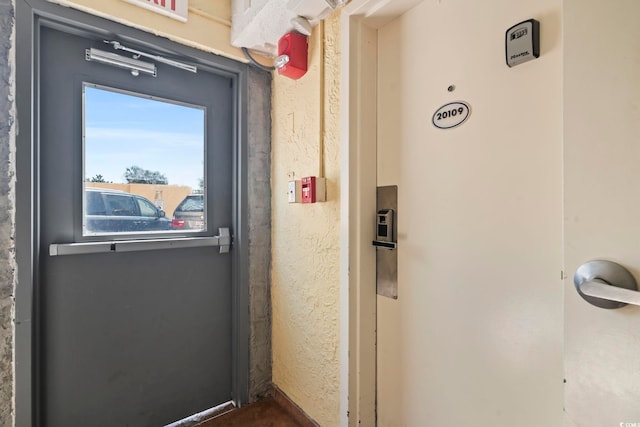 1207 S Ocean Blvd Unit 20109, Myrtle Beach, SC 29577 - detailed view of a fire alarm