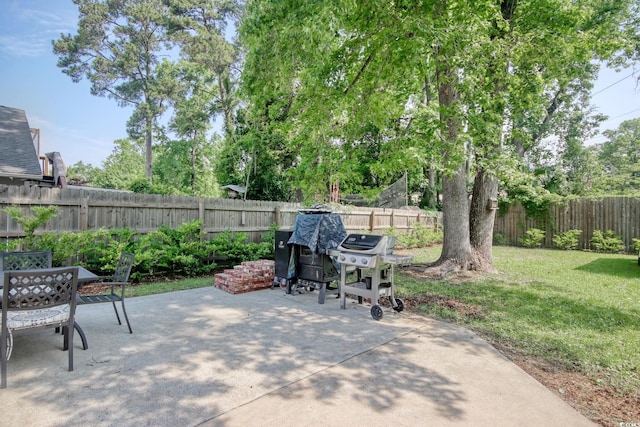 900 47th Ave N, Myrtle Beach, SC 29577 - view of patio / terrace with area for grilling