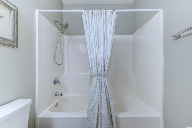 601 N Hillside Dr Unit 4434, North Myrtle Beach, SC 29582 - bathroom with shower / tub combo and toilet