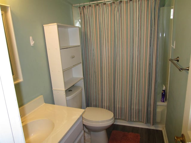 811 Rogers Rd, Myrtle Beach, SC 29577 - full bathroom featuring vanity, toilet, and shower / bath combo
