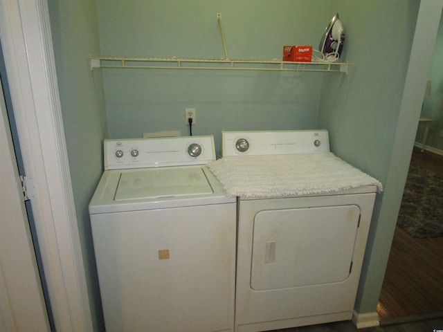 811 Rogers Rd, Myrtle Beach, SC 29577 - laundry room with separate washer and dryer and dark wood-type flooring