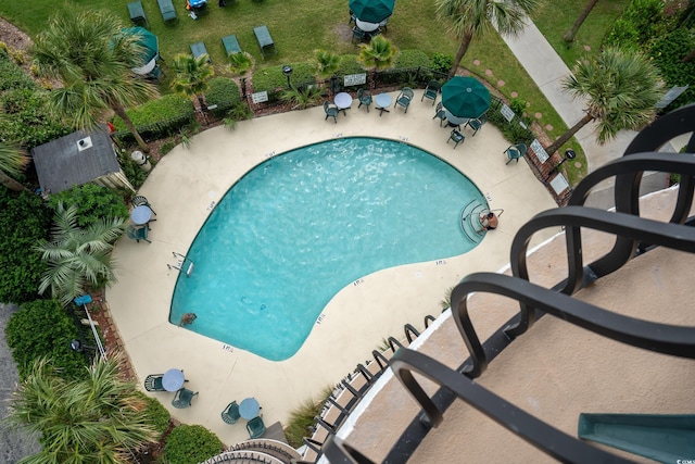 2500 N Ocean Blvd Unit 601, Myrtle Beach, SC 29577 - community pool with a patio