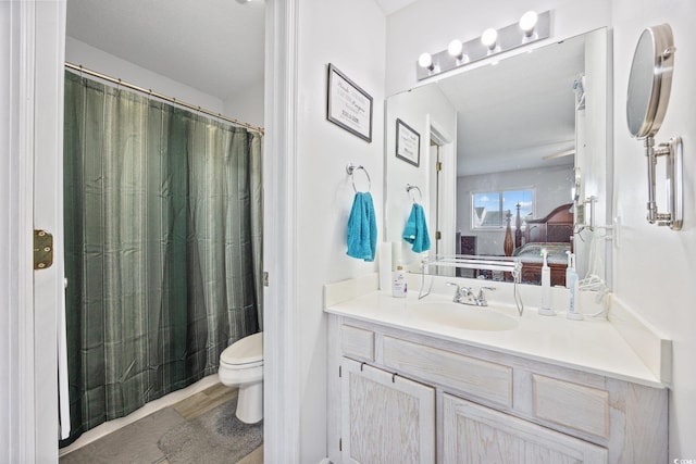 775 Plantation Dr Unit 28, Little River, SC 29566 - ensuite bathroom with vanity and a shower with curtain