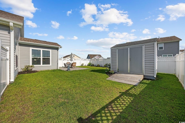 924 Sorano St, Myrtle Beach, SC 29579 - fenced backyard with a shed and a patio
