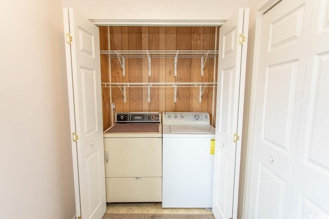 305 N Hillside Dr Unit 206, North Myrtle Beach, SC 29582 - washroom featuring independent washer and dryer
