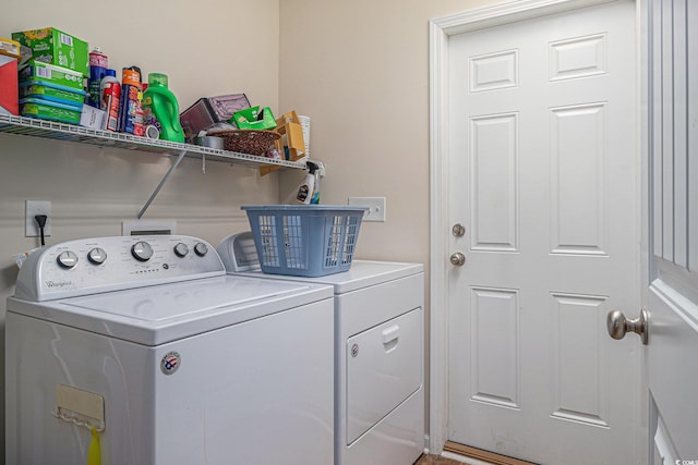 95 Timber Run Dr, Georgetown, SC 29440 - laundry area featuring washing machine and clothes dryer
