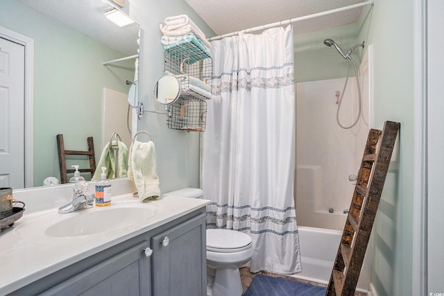 1900 Duffy St Unit H-8, North Myrtle Beach, SC 29582 - full bath featuring vanity, toilet, shower / bath combo, and a textured ceiling