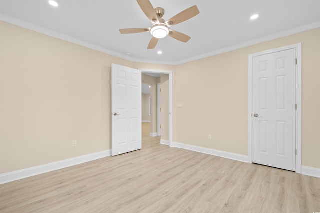 409 14th Ave S, North Myrtle Beach, SC 29582 - unfurnished bedroom with light wood finished floors, baseboards, crown molding, recessed lighting, and a ceiling fan
