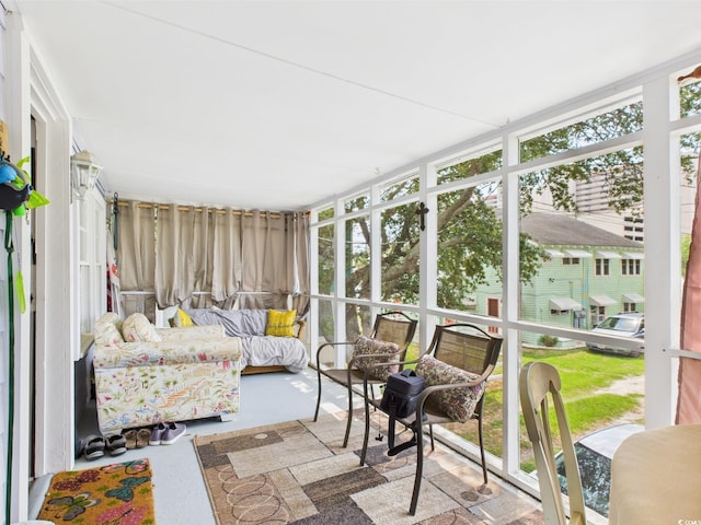401 17th Ave S, North Myrtle Beach, SC 29582 - sunroom featuring healthy amount of natural light and outdoor lounge area