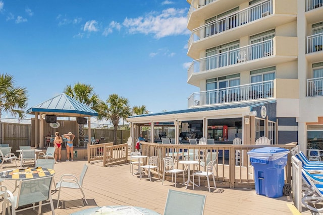 2801 S Ocean Blvd Unit 535, North Myrtle Beach, SC 29582 - view of wooden terrace